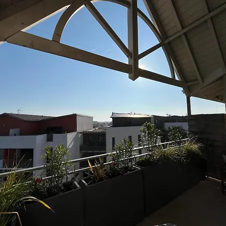 T2 Lumineux En Centre-ville Avec Balcon Et Parking Securise - Fr-1-319-612 Apartmán